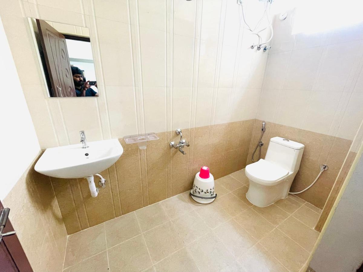 Lsr Service Apartments Τιρουπάτι Εξωτερικό φωτογραφία