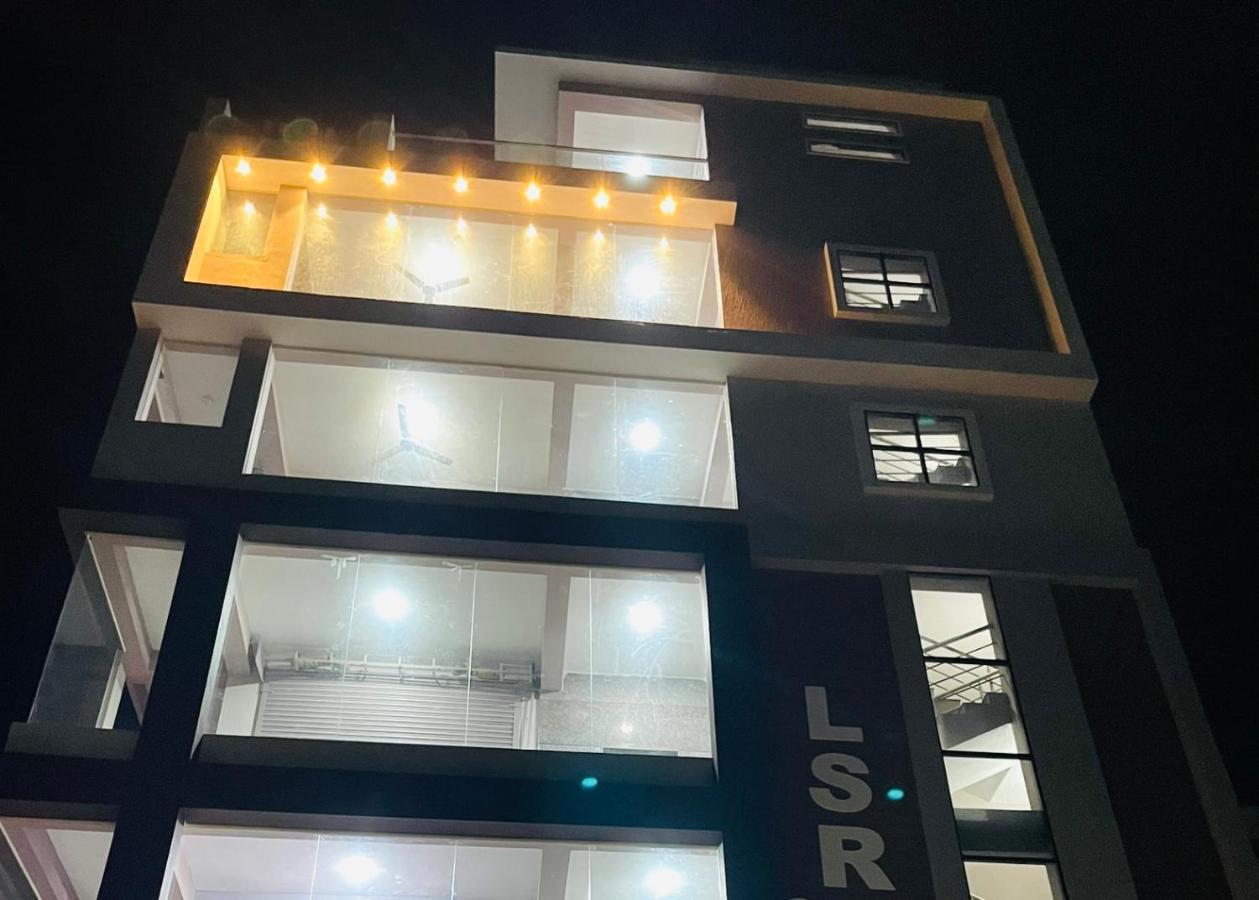 Lsr Service Apartments Τιρουπάτι Εξωτερικό φωτογραφία