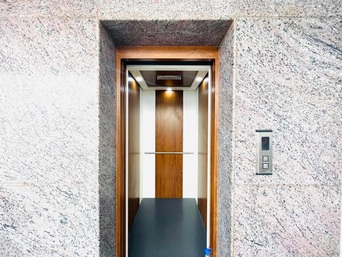 Lsr Service Apartments Τιρουπάτι Εξωτερικό φωτογραφία