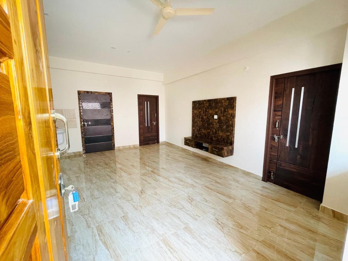 Lsr Service Apartments Τιρουπάτι Εξωτερικό φωτογραφία